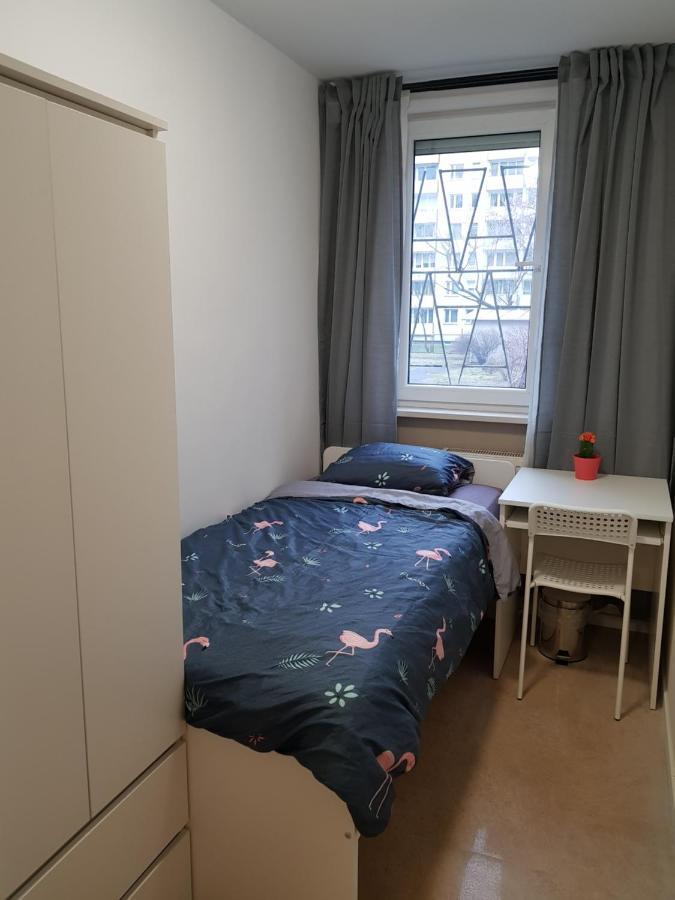 Mirrorroom Pl Citycenter Варшава Екстер'єр фото